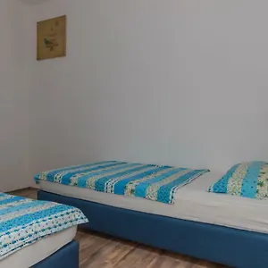https://apartments-maris-crikvenica.primorje-gorskikotar.com
